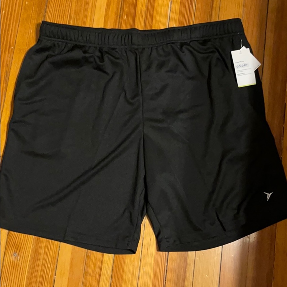 ON active shorts